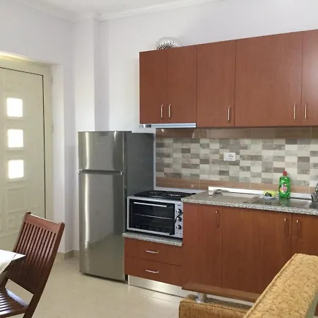 Relax Apartments, Garden & Golem (Tirana)